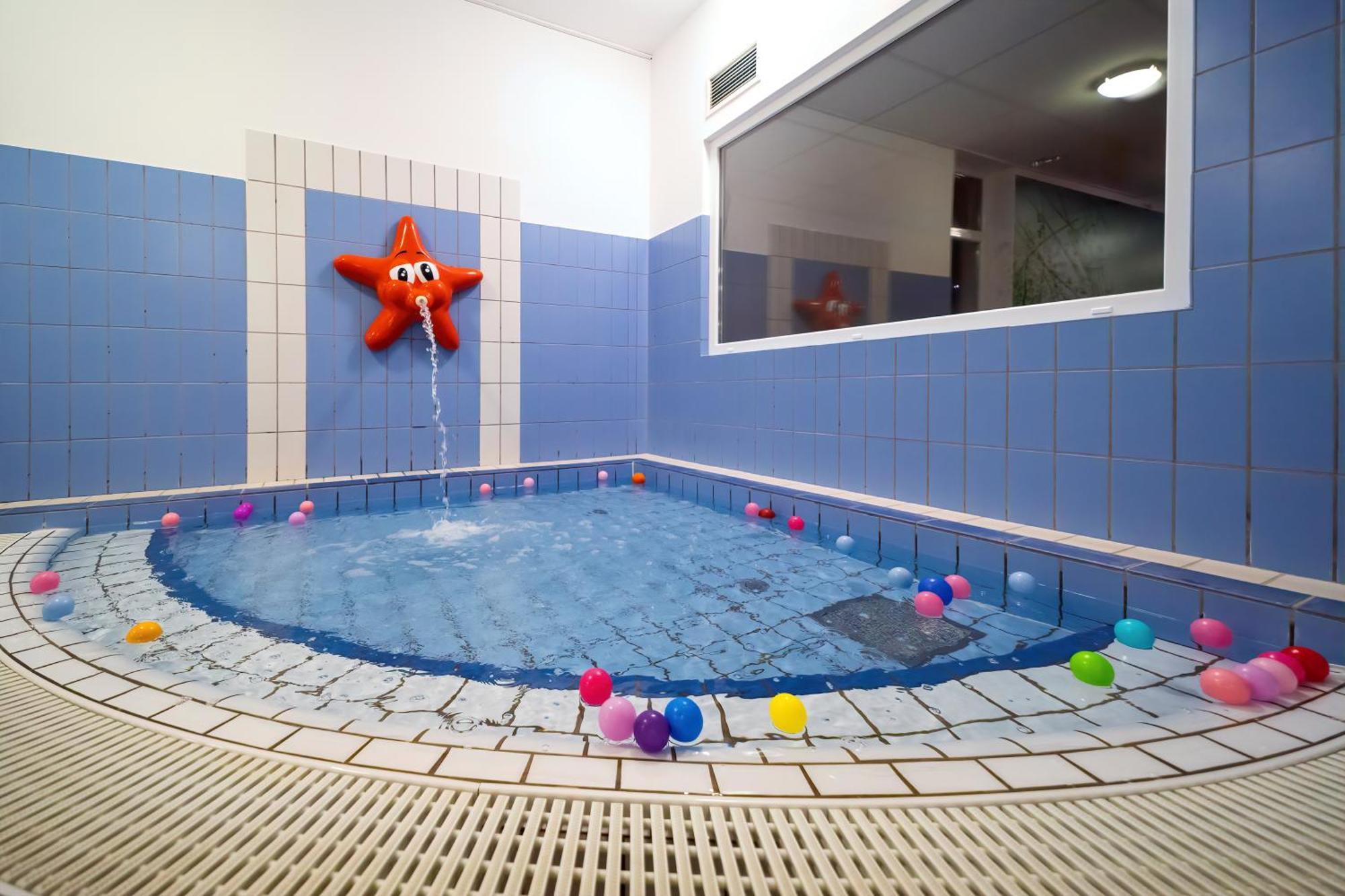 Napfeny Hotel Zalakaros Bagian luar foto