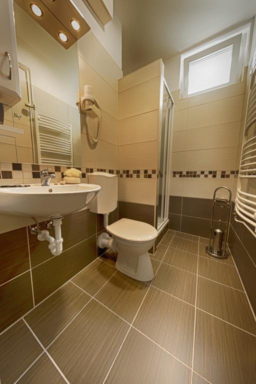 Napfeny Hotel Zalakaros Bagian luar foto