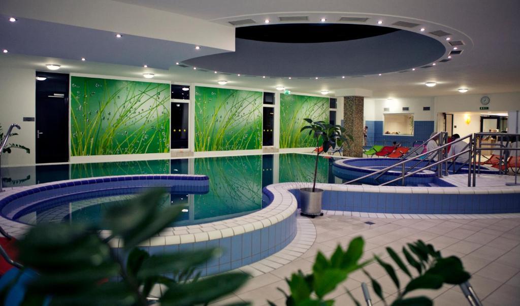 Napfeny Hotel Zalakaros Bagian luar foto